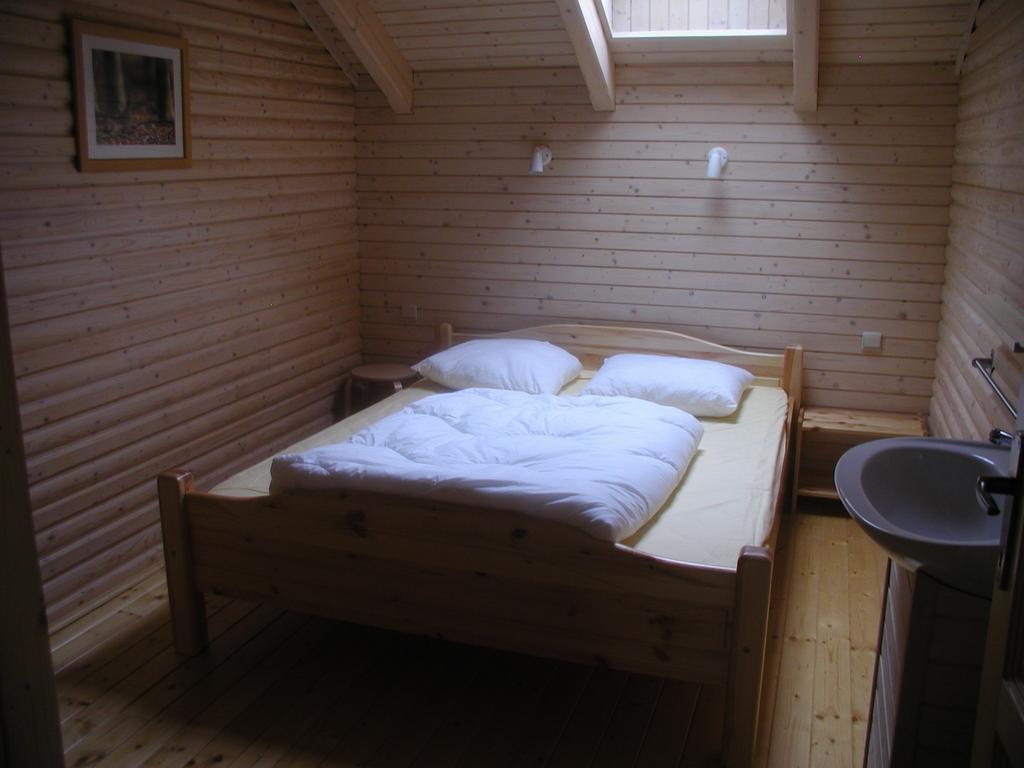 Le Gibier - Vakantiewoning Bomal Værelse billede